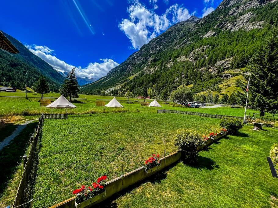 Panorama Hideaway Near Zermatt With Parking! Täsch